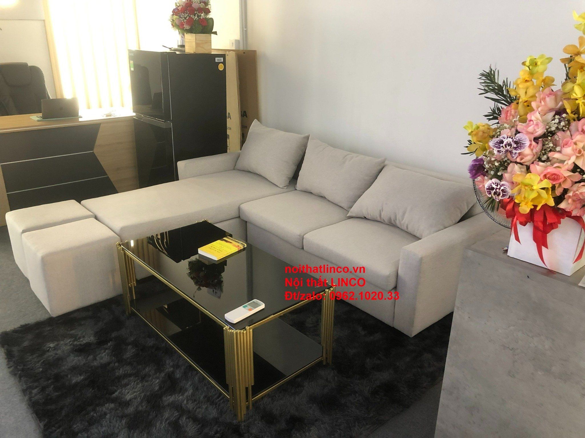  Sofa góc xám trắng giá rẻ dài 2m2 x 1m6 cho phòng khách nhỏ 