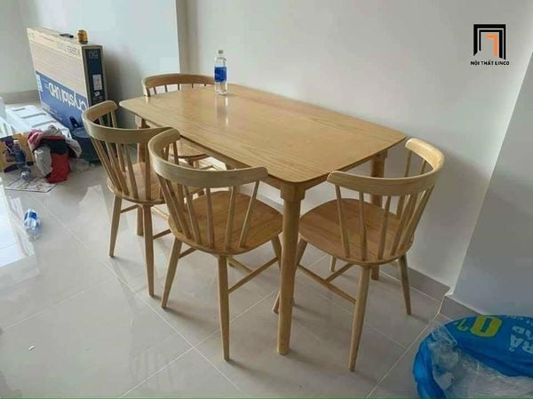 bộ bàn ăn 4 ghế gỗ tự nhiên xinh