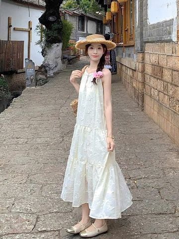 ĐẦM NA NA THÊU NỔI TRẮNG