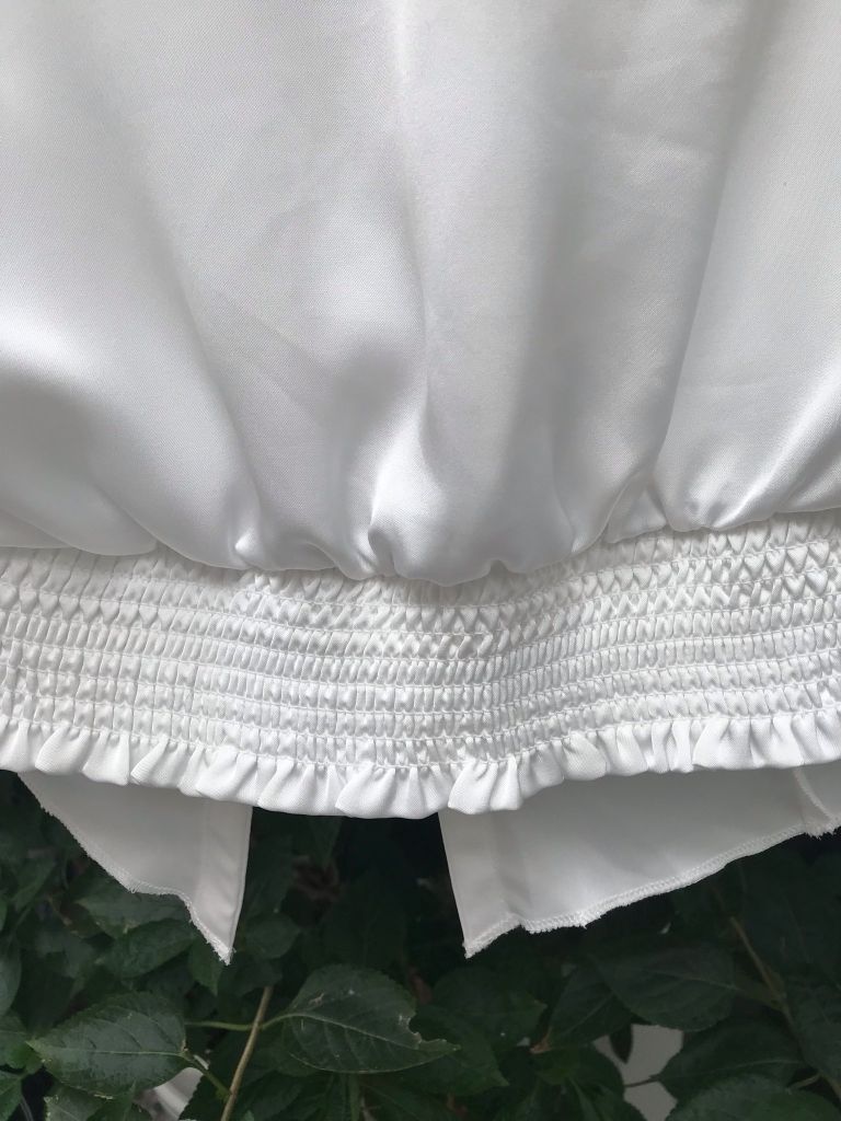 ÁO BSK CROPTOP TRẮNG TAY DÀI