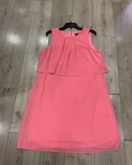 ĐẦM JESSICA VOAN CAM SÁT NÁCH