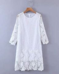 Đầm ren trắng cắt mạc