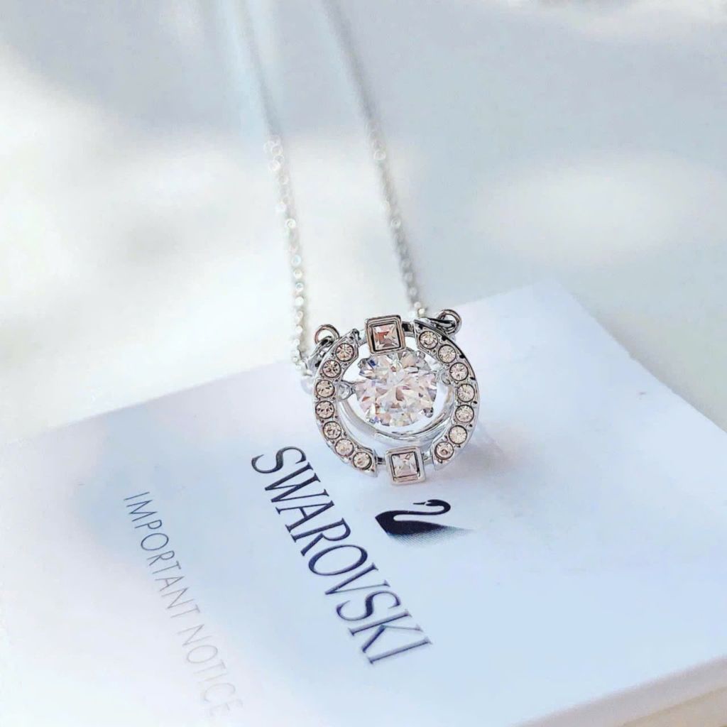 SET HOA TAI VÀ DÂY CHUYỀN SWAROVSKI