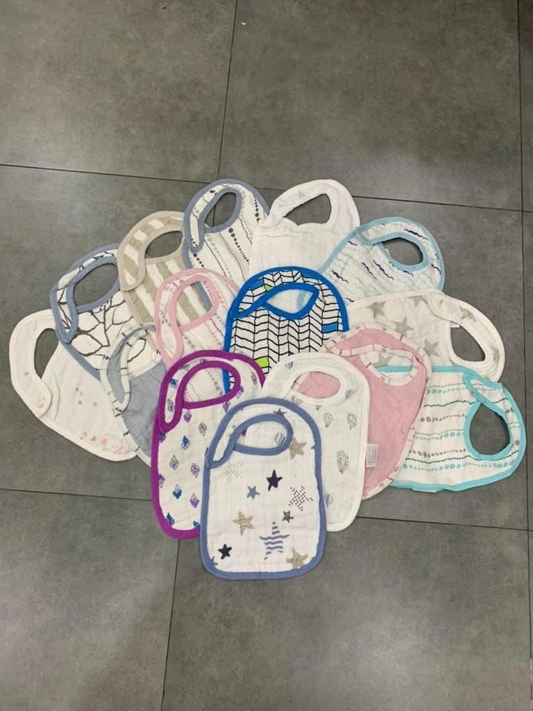 Yếm ăn baby