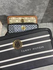 VÍ TOMMY NHIỀU MÀU