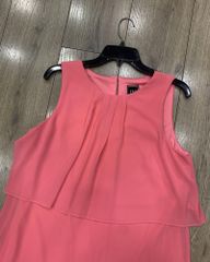 ĐẦM JESSICA VOAN CAM SÁT NÁCH