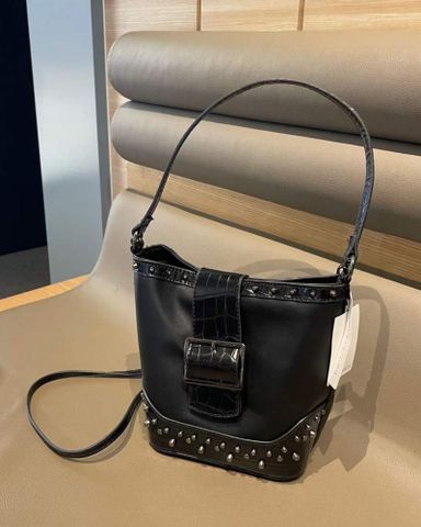 TÚI STRADIVARIUS ĐEN DÀI