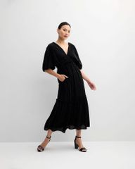 ĐẦM TAYLOR NHUNG ĐEN GÂN TAY NGẮN