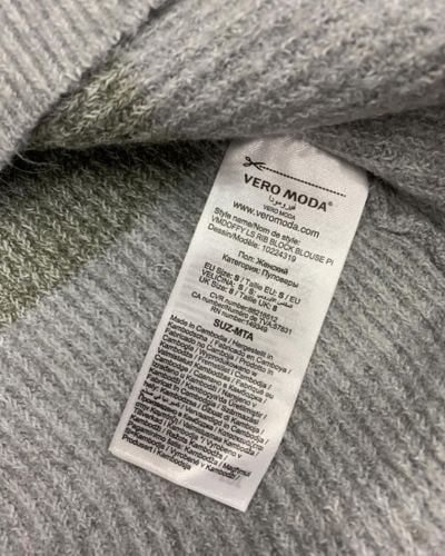 ÁO LEN VERO MODA GÂN CỔ TRÒN PHỐI MÀU