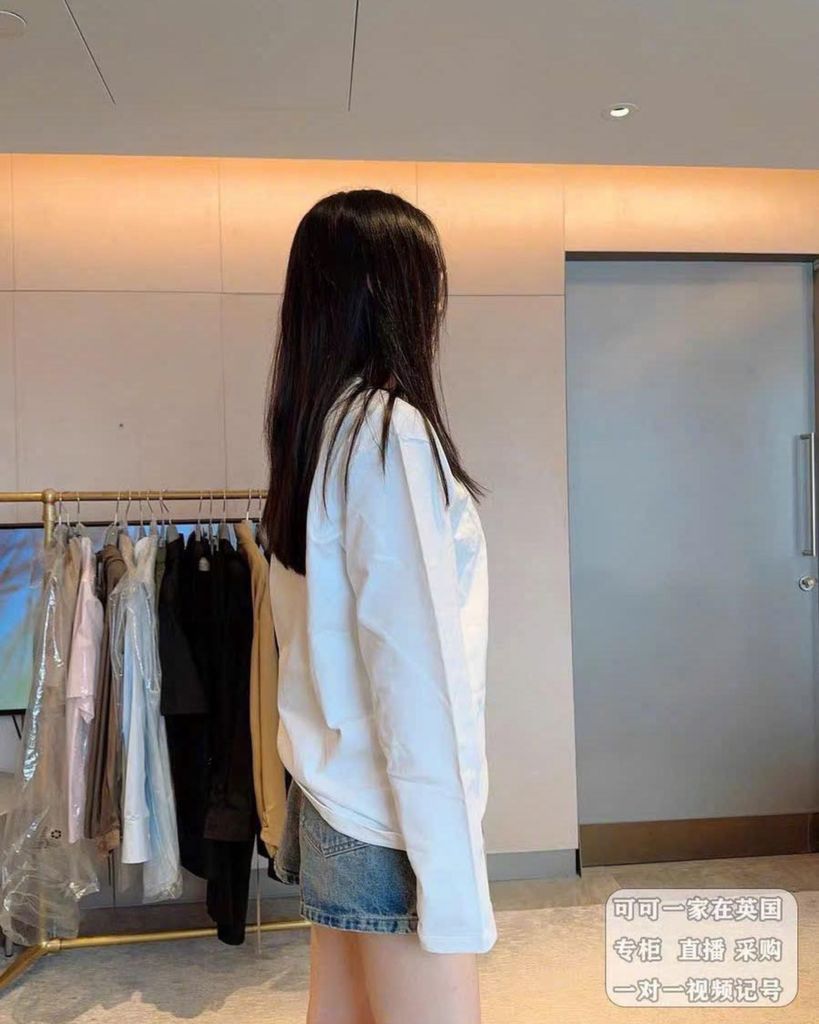 ÁO PULL&BEAR TRẮNG
