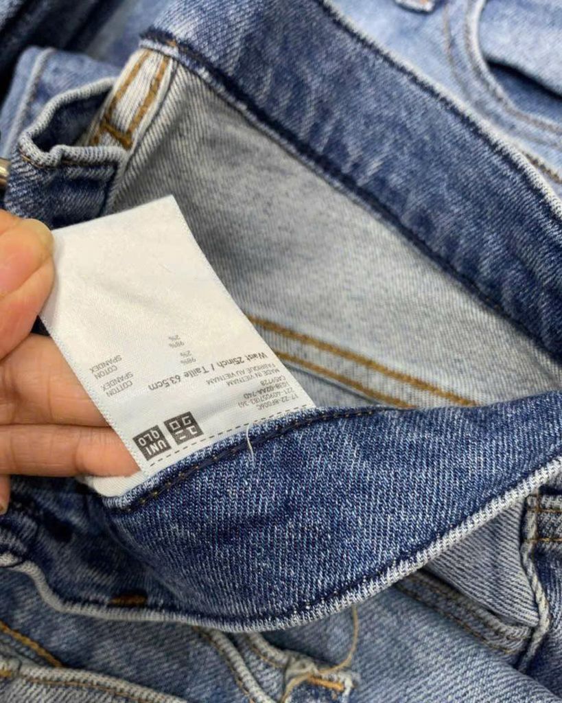 QUẦN JEANS UNIQLO