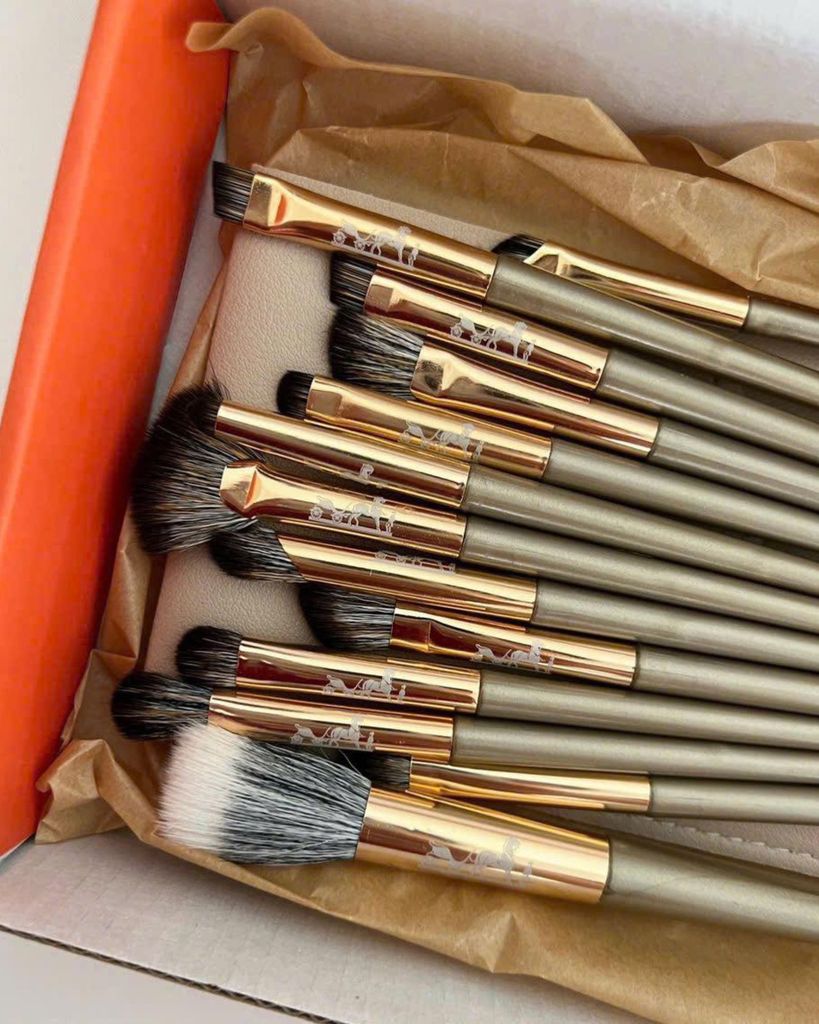 SET CỌ TRANG ĐIỂM HERMES