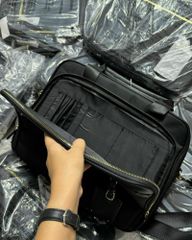 CẶP CÔNG SỞ TRACKER ĐEN