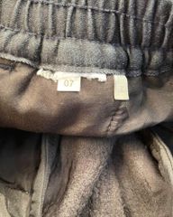 QUẦN JEANS GU LƯNG THUN CẮT MẠC