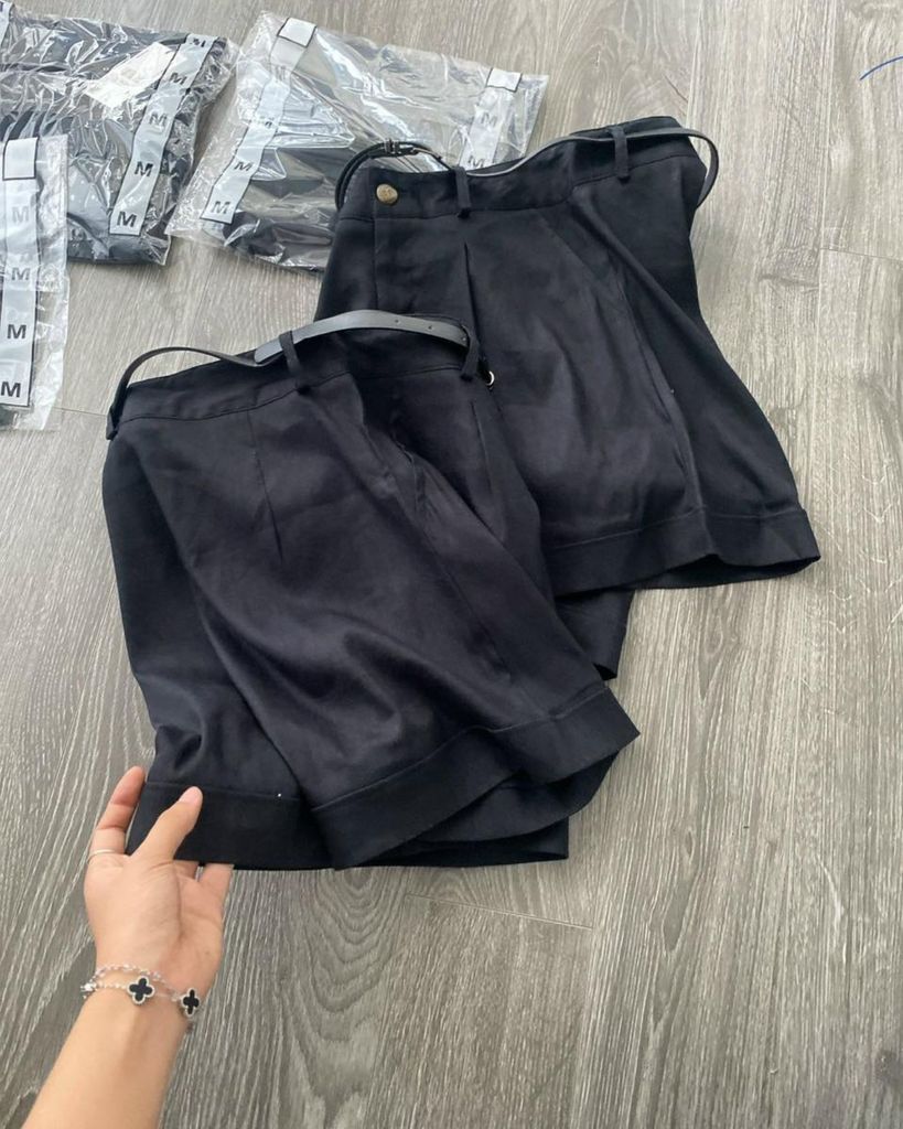 SHORT MNG ĐEN CÓ BELT