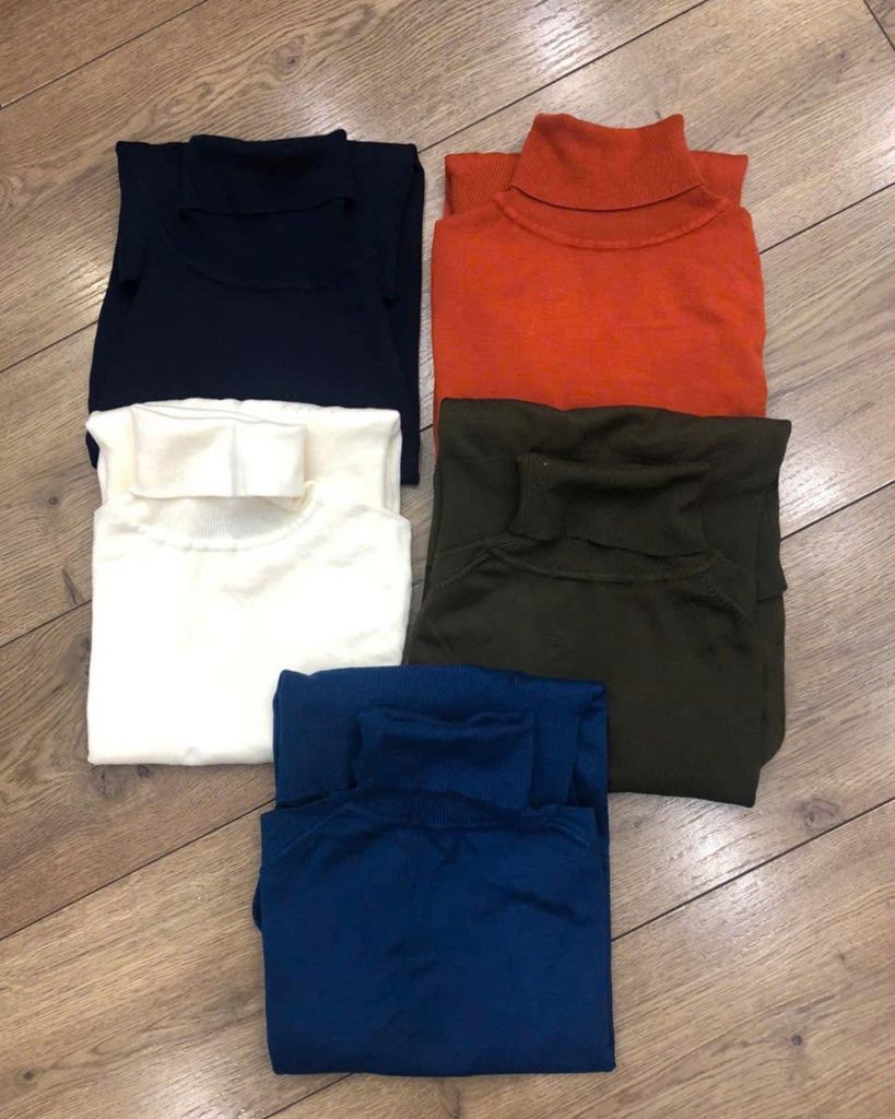 ÁO ZARA DỆT KIM CỔ CAO