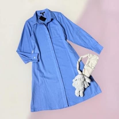 ĐẦM LINEN ME CÓ CỔ TAY DÀI