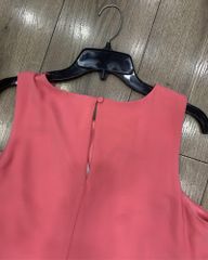 ĐẦM JESSICA VOAN CAM SÁT NÁCH