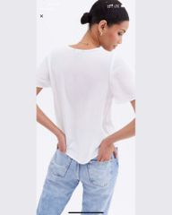 ÁO NEW LOOK NÚT VẢI