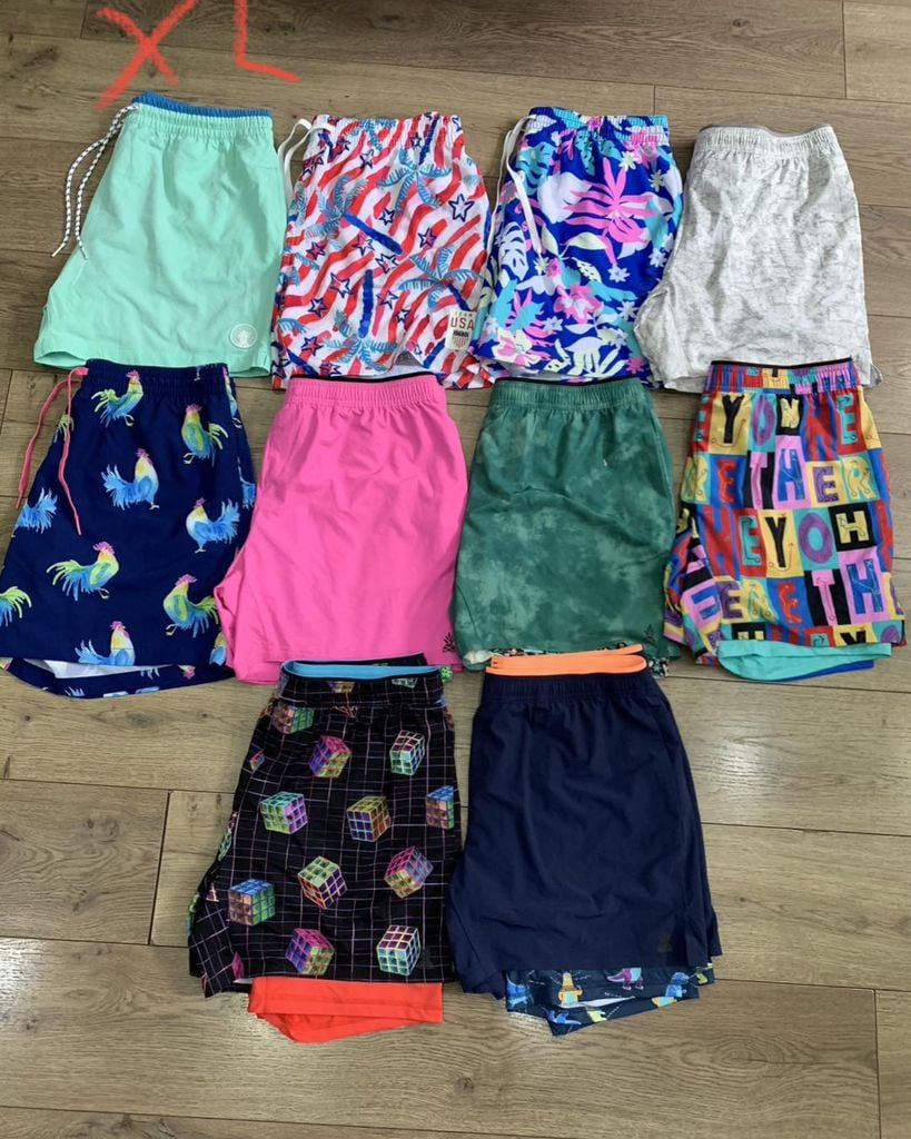 SHORT CHUBBIES