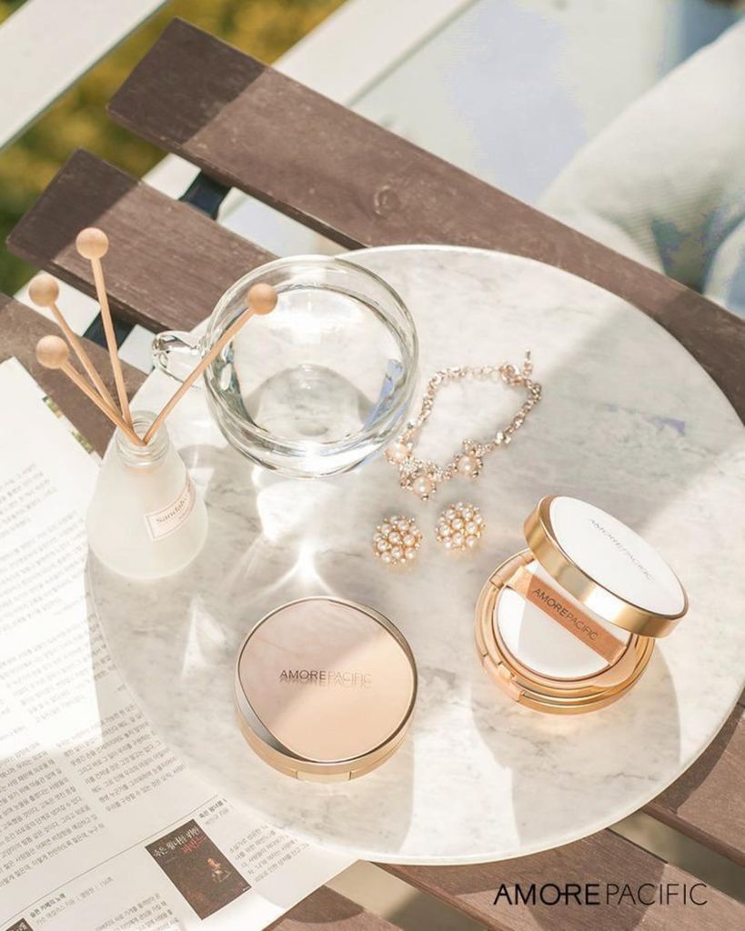 PHẤN NƯỚC AMORE PACIFIC TIME RESPONSE COMPLETE CUSHION COMPACT 30G