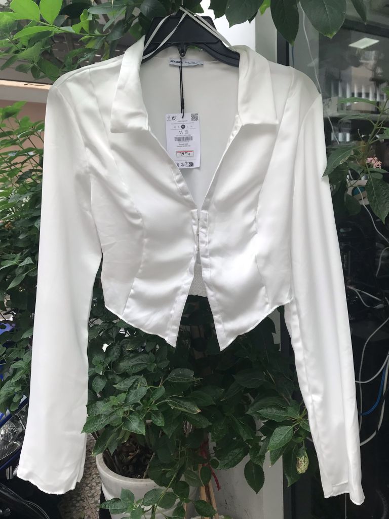 ÁO BSK CROPTOP TRẮNG TAY DÀI
