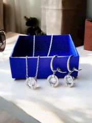 SET HOA TAI VÀ DÂY CHUYỀN SWAROVSKI
