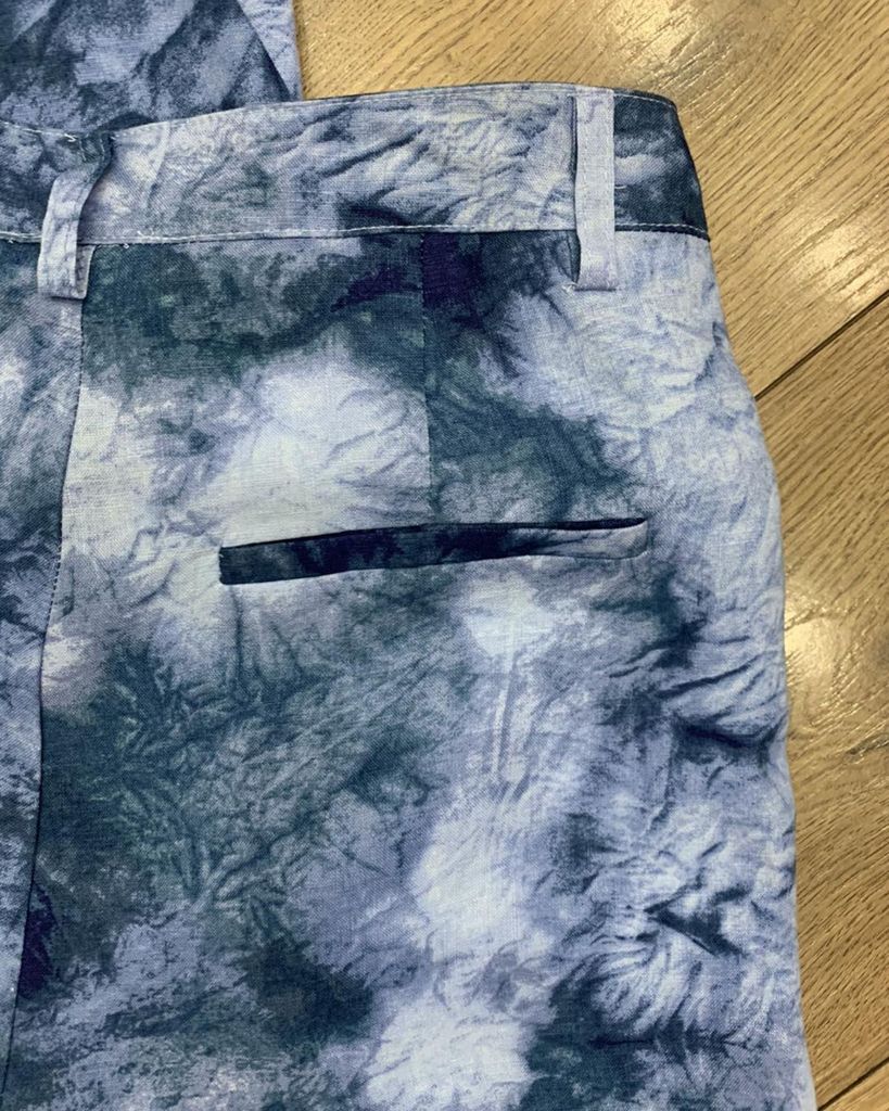 SHORT BANANA LINEN XANH