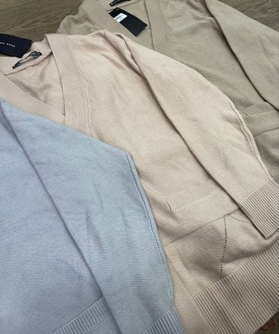 KHOÁC LEN ZARA TÚI TRƯỚC