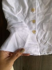 ÁO YẾM MONTEAU TRẮNG