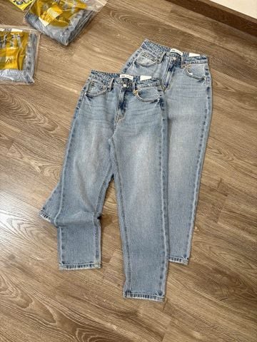 QUẦN JEANS ZARA  MÀU NHẠT