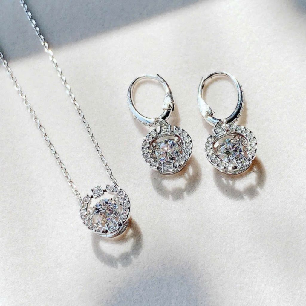 SET HOA TAI VÀ DÂY CHUYỀN SWAROVSKI