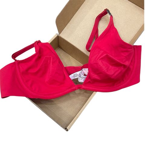 ÁO NGỰC VICTORIA ĐỎ