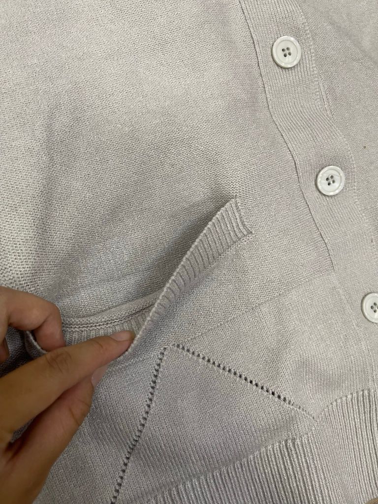 KHOÁC LEN ZARA TÚI TRƯỚC