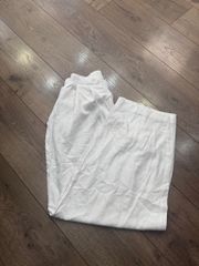 QUẦN LINEN BERSHKA BAGGY TRẮNG