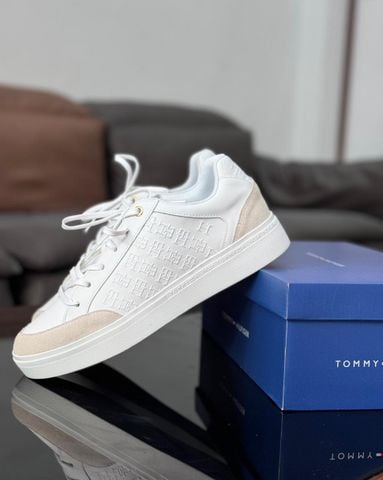 GIÀY TOMMY TRẮNG