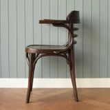  Ghế Ăn Bọc Đệm Thonet Có Tay 