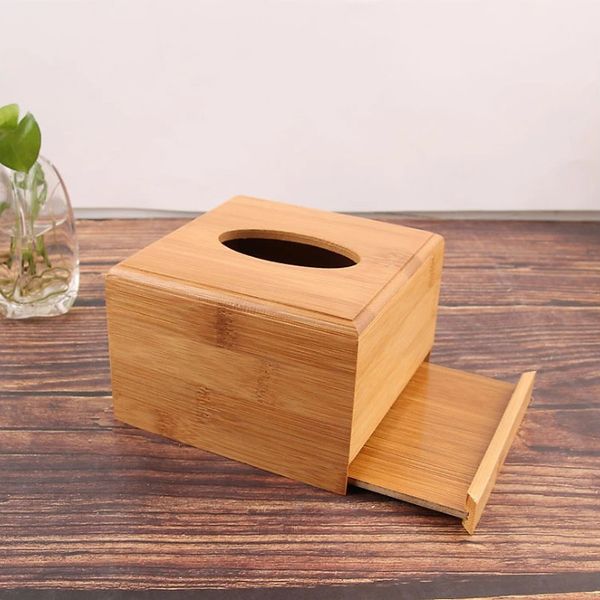  Hộp khăn giấy hình vuông 