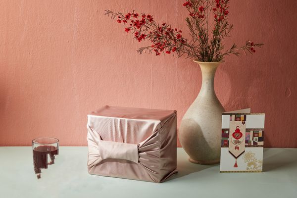  Vải lụa Satin - size 90x90 (cm) 