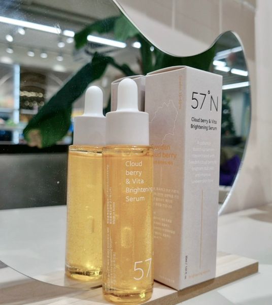  Serum tăng năng lượng cho da- Cloud Berry & Vita Brightening Serum 57*N - 30ml 