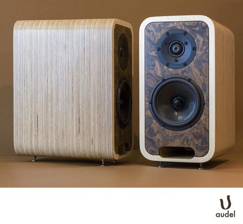 Loa Audel Magika II “Walnut Burl” gỗ nu
