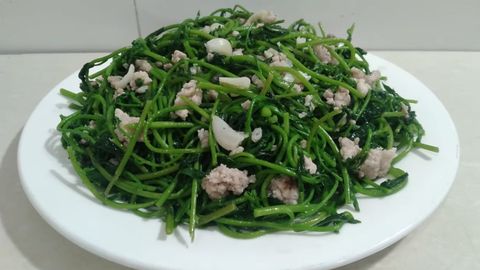 2 cách làm mồng tơi xào thịt băm và xào trứng non thanh mát, đơn giản