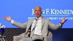  Tỷ phú Jeff Bezos bất ngờ tuyên bố từ chức CEO Amazon vào cuối năm nay, ai sẽ thay thế được vị trí của ông? 