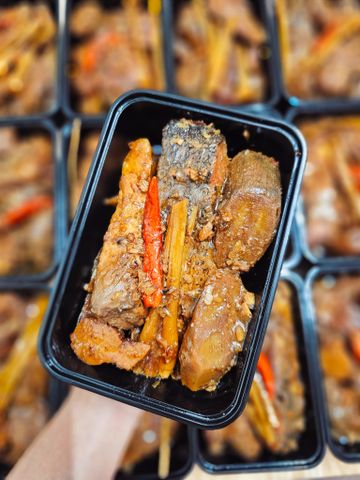 Cá Mè Hoa Cắt Khúc
