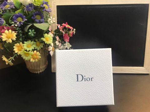 Hộp Quà Vuông Dior 12x12x4.5