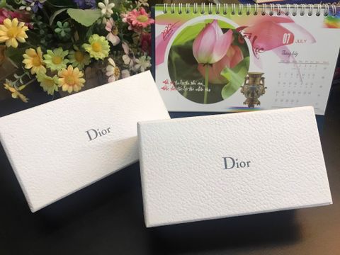 Hộp Quà Chữ Nhật Dior 16x9x6