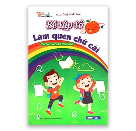 Bé Tập Tô Làm Quen Chữ Cái