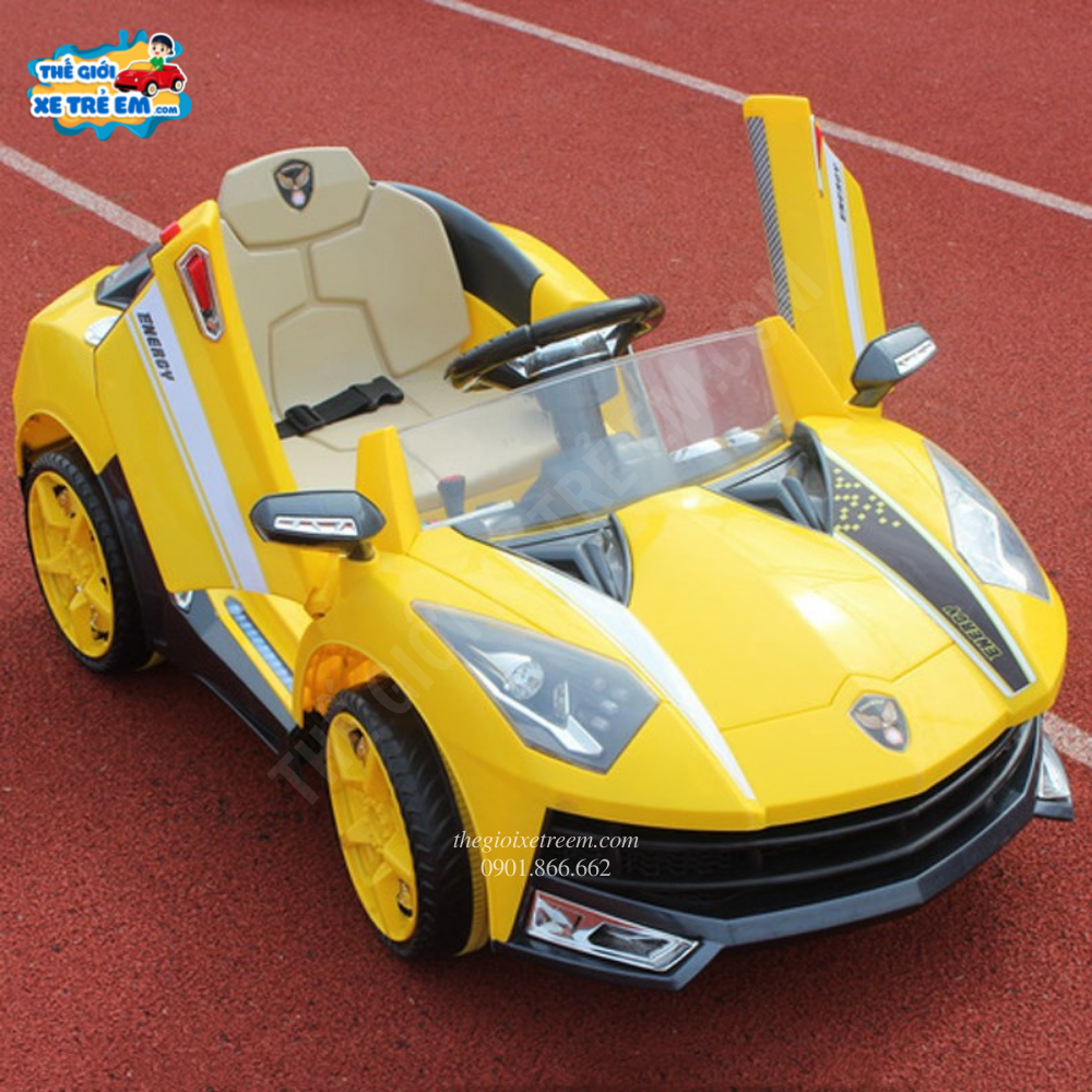 Ô tô điện cho bé WXE.8188
