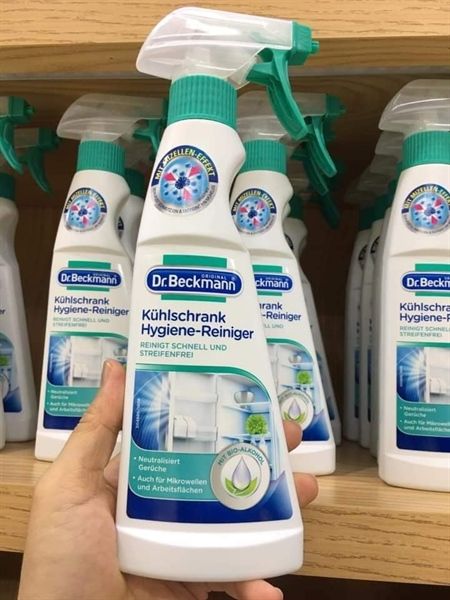 Xịt khử trùng vệ sinh tủ lạnh DR. BECKMANN 250ml
