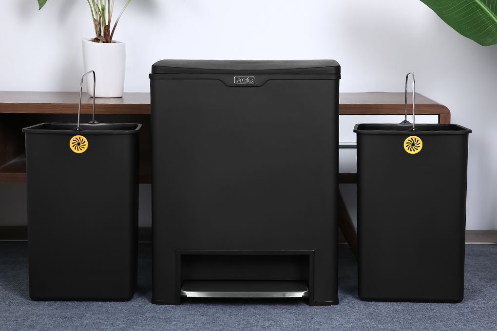 Thùng rác FITIS MEGA - Đạp thấp đôi - ĐEN SPD1-903